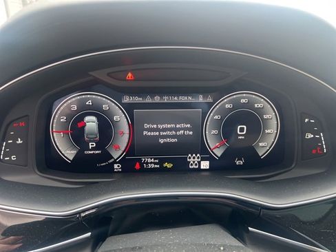 Used 2025 Audi Q7 3.0T Prestige image 11