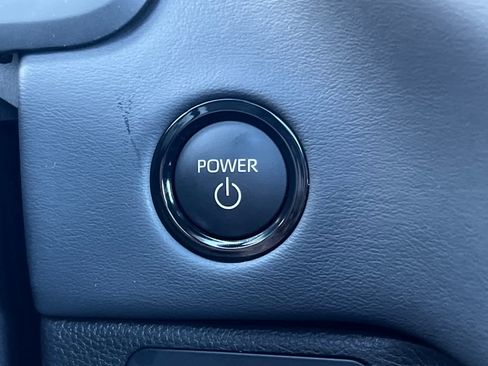 Used 2026 Toyota Sequoia Platinum image 25