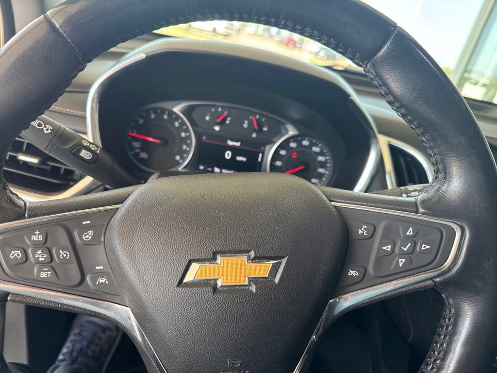 Used 2019 Chevrolet Equinox Premier FWD image 14