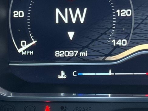 Used 2023 GMC Yukon XL AT4 w/ AT4 Premium Package image 24