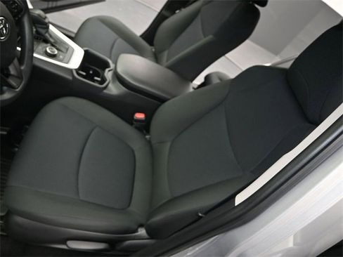 Used 2025 Toyota RAV4 LE image 10
