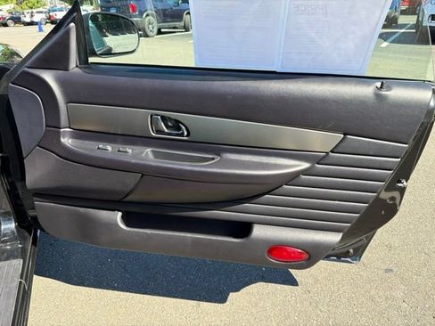 Used 2005 Ford Thunderbird RWD image 11