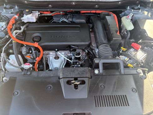 Certified 2024 Honda CR-V Sport Touring image 32