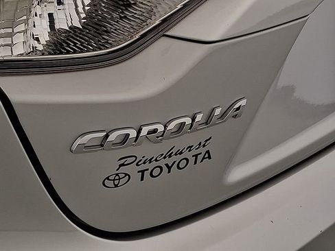 Used 2024 Toyota Corolla LE image 29