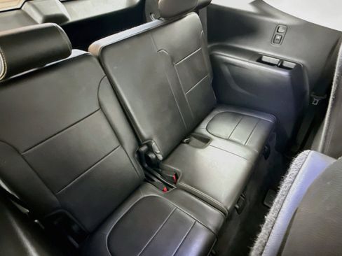 Used 2021 Chevrolet Traverse Premier w/ Redline Edition FWD image 27