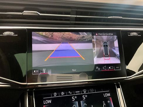 Certified 2025 Audi Q8 Prestige w/ Prestige Package AWD/4WD image 28