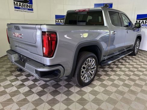Used 2024 GMC Sierra 1500 Denali w/ Technology Package AWD/4WD image 13