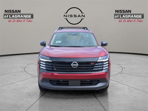 New 2026 Nissan Kicks SR image 2