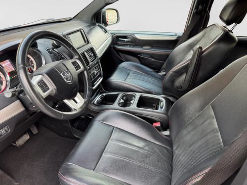 Used 2013 Dodge Grand Caravan R/T w/ Safety Sphere Group FWD image 12