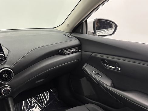 Used 2022 Nissan Sentra SV image 27