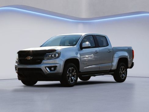 Used 2015 Chevrolet Colorado Z71 w/ LPO, Gearon Bar Package RWD image 1