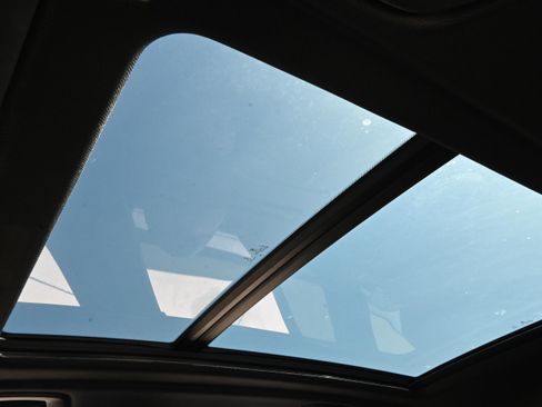 Certified 2023 BMW X5 xDrive40i w/ M Sport Package image 26