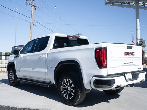 Used 2021 GMC Sierra 1500 AT4 w/ Technology Package image 5