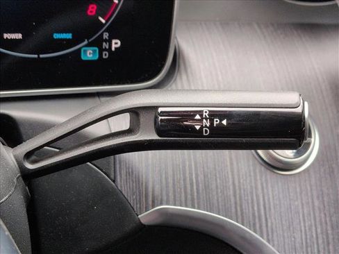 Used 2025 Mercedes-Benz C 300 Sedan image 12