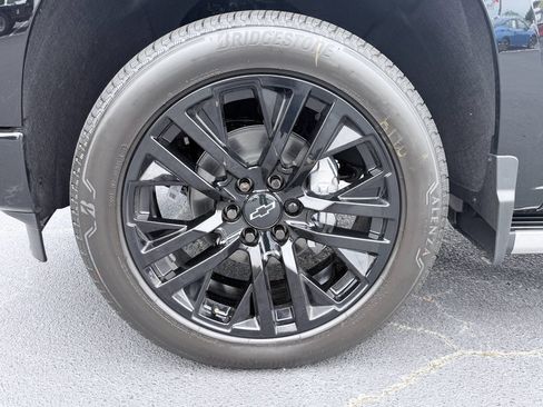 New 2026 Chevrolet Silverado 1500 High Country AWD/4WD image 39