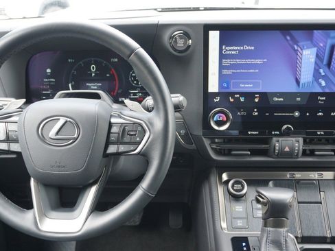 Used 2024 Lexus GX 550 AWD/4WD image 32