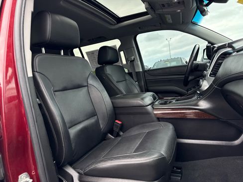 Certified 2019 GMC Yukon XL SLT AWD/4WD image 24