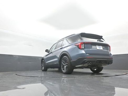 New 2026 Ford Explorer ST w/ Sun And Sound Package image 35