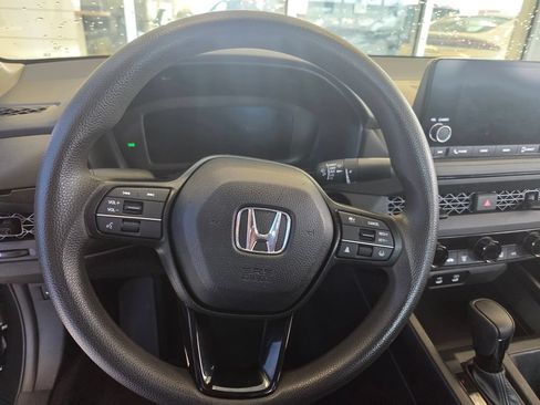 Certified 2023 Honda Accord LX image 30