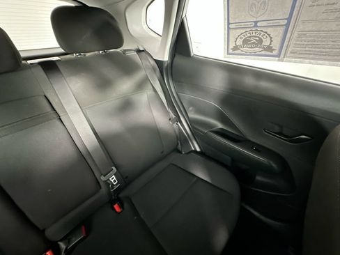 Used 2025 Hyundai Kona SE FWD image 14