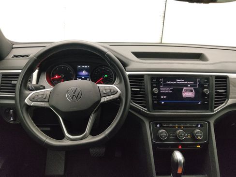 Used 2021 Volkswagen Atlas Cross Sport SE w/ Panoramic Sunroof Package AWD/4WD image 22