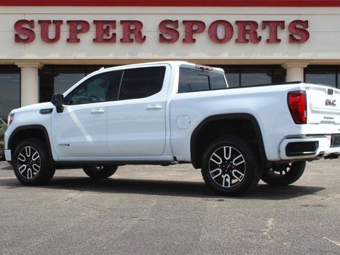Used 2021 GMC Sierra 1500 AT4 w/ AT4 Premium Package AWD/4WD image 5