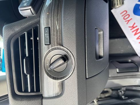 Used 2020 Volkswagen Passat 2.0T R-Line image 30