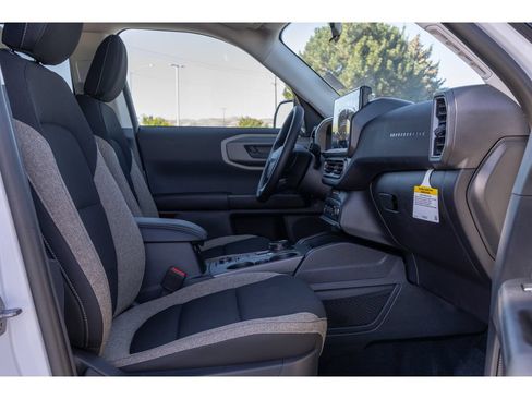 Used 2025 Ford Bronco Sport Big Bend w/ Convenience Package AWD/4WD image 11