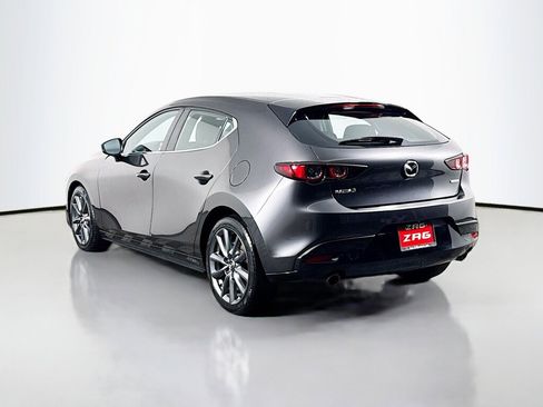Used 2021 MAZDA MAZDA3 s FWD image 3