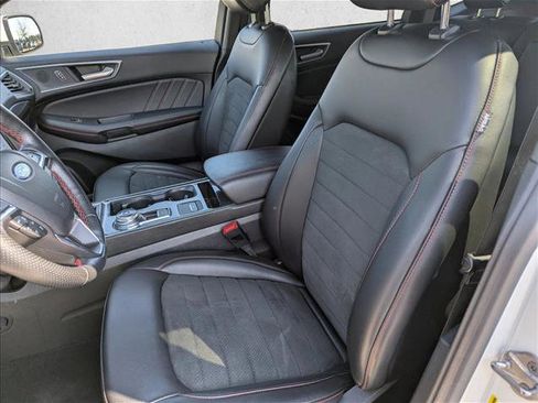 Used 2021 Ford Edge ST-Line image 24