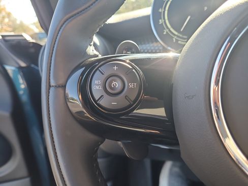 Used 2011 MINI Cooper Hardtop image 20