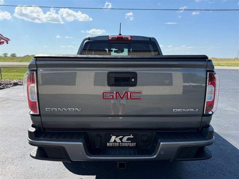 Used 2020 GMC Canyon Denali AWD/4WD image 8