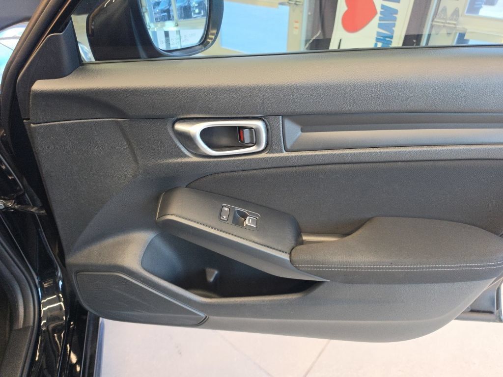 Used 2023 Honda Civic LX image 45