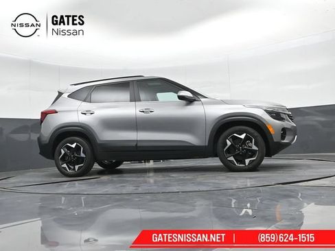 Used 2024 Kia Seltos EX AWD/4WD image 41