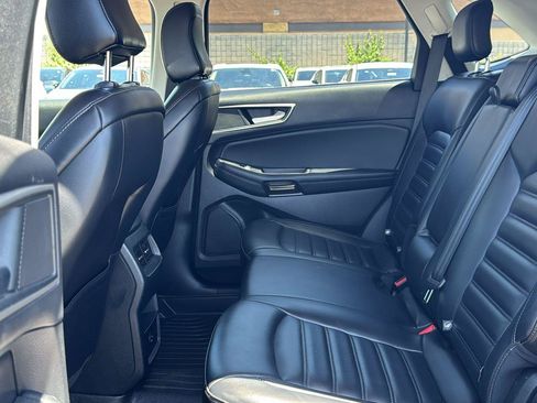 Used 2022 Ford Edge SEL AWD/4WD image 23