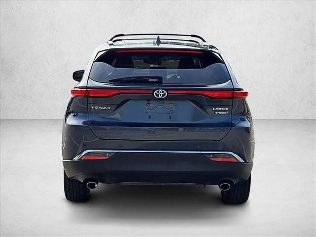 Used 2021 Toyota Venza Limited AWD/4WD image 7