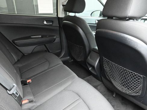 Used 2020 Kia Optima LX image 24