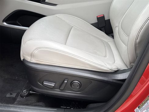 Used 2022 Hyundai Tucson Limited image 13