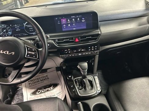 Used 2024 Kia Seltos EX AWD/4WD image 32
