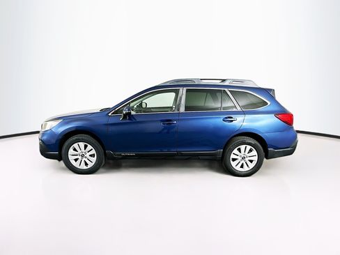Used 2019 Subaru Outback 2.5i Premium AWD/4WD image 4