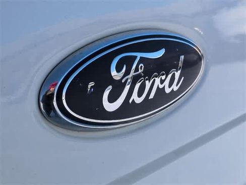 Used 2010 Ford Focus SE image 11