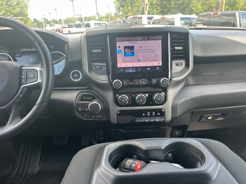 New 2026 RAM 1500 Warlock AWD/4WD image 17