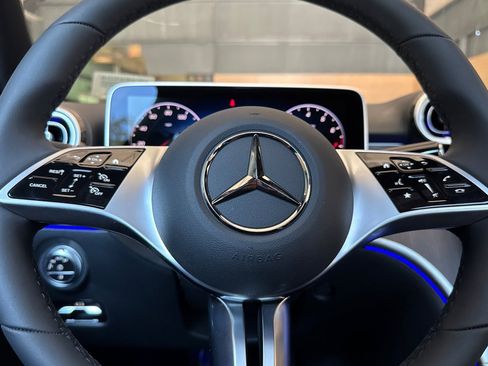 New 2025 Mercedes-Benz C 300 4MATIC Sedan image 28