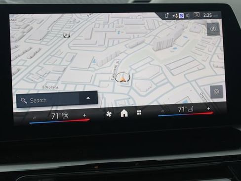 Used 2026 BMW X1 xDrive28i w/ Technology Package image 15