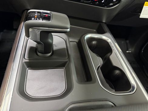 New 2026 GMC Sierra 1500 SLT w/ SLT Premium Plus Package image 21