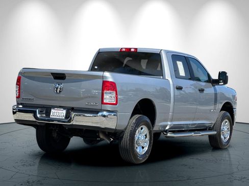 Used 2024 RAM 2500 Big Horn w/ Bed Utility Group image 4