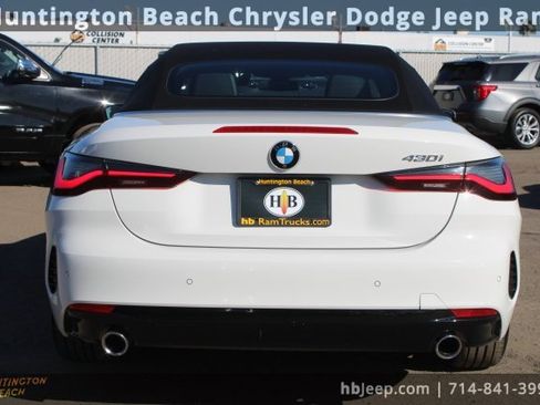Used 2024 BMW 430i Convertible image 4