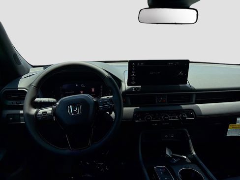 New 2026 Honda Pilot Sport image 18