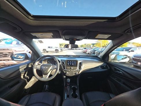 Used 2023 Chevrolet Equinox RS w/ RS Leather Package image 13