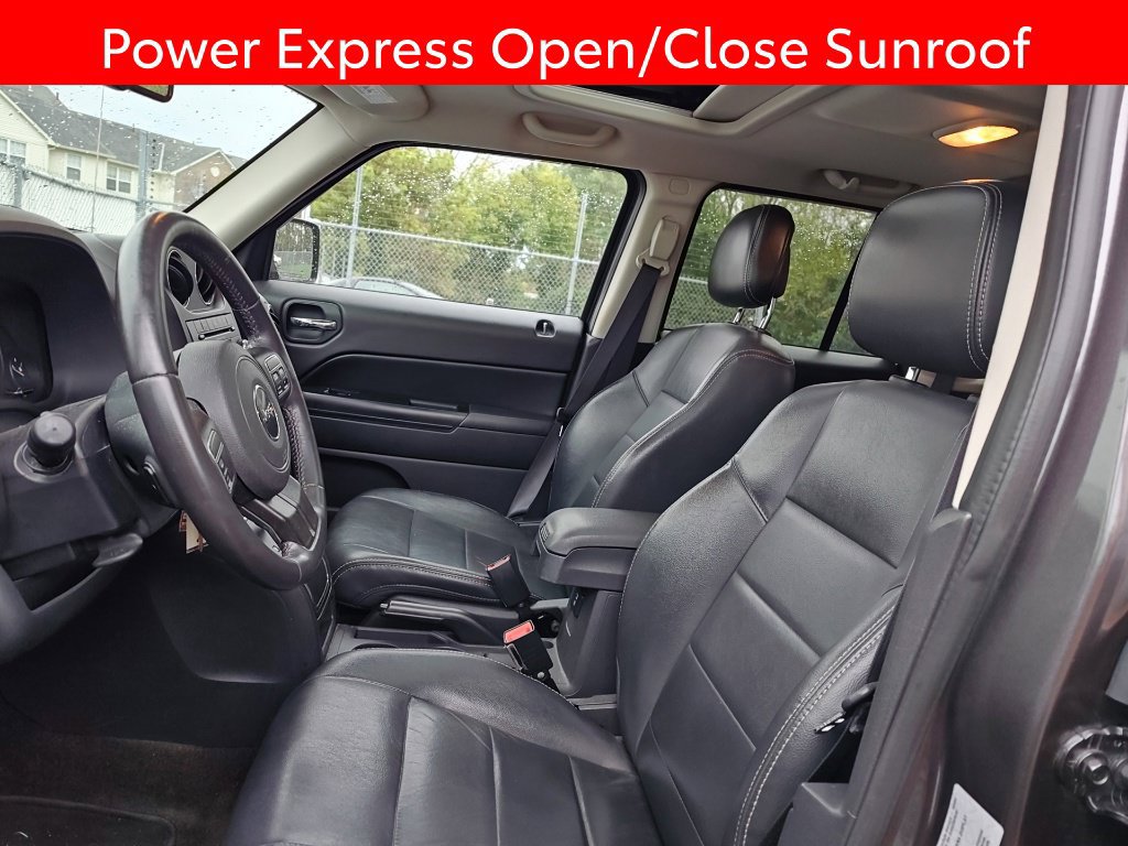 Used 2016 Jeep Patriot High Altitude AWD/4WD image 8